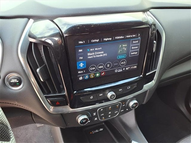 2022 Chevrolet Traverse LT Cloth