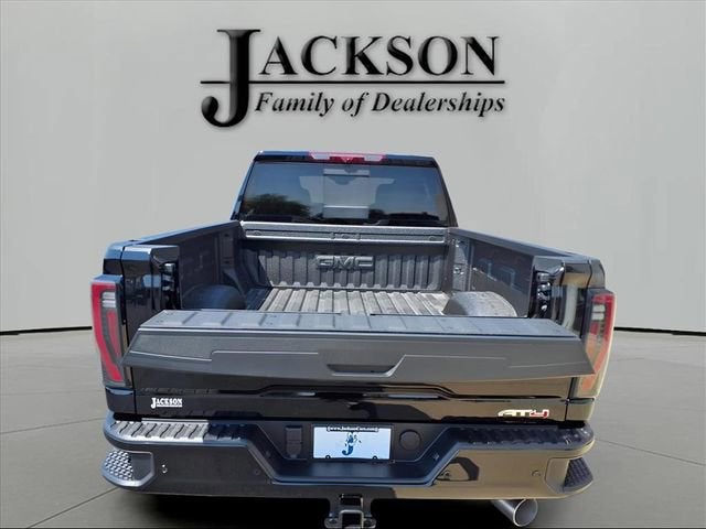 2025 GMC Sierra 2500 HD AT4