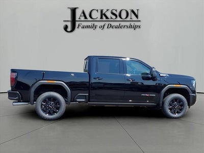 2025 GMC Sierra 2500 HD AT4