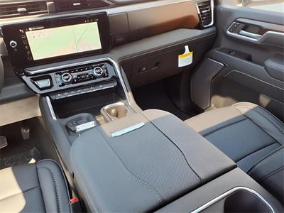 2025 GMC Sierra 2500 HD Denali