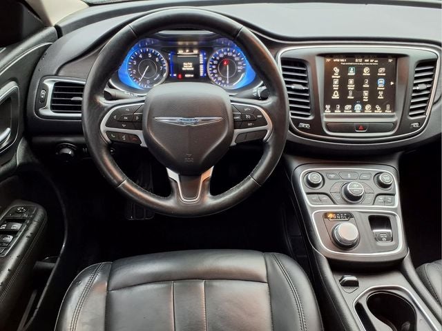 2017 Chrysler 200 Limited Platinum