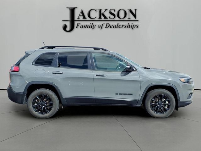 2023 Jeep Cherokee Altitude Lux 4x4