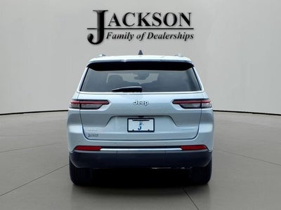2026 Jeep Grand Cherokee Laredo