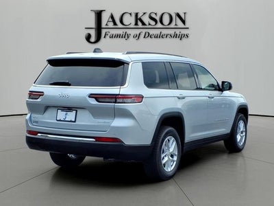 2026 Jeep Grand Cherokee Laredo
