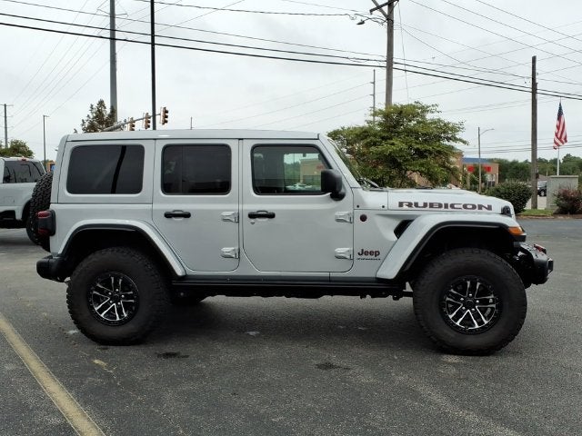 2024 Jeep Wrangler 4-Door Recon 4x4