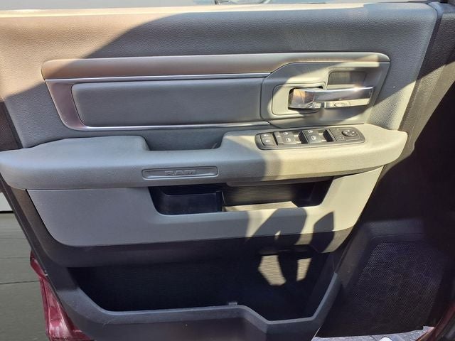 2013 RAM 1500 SLT