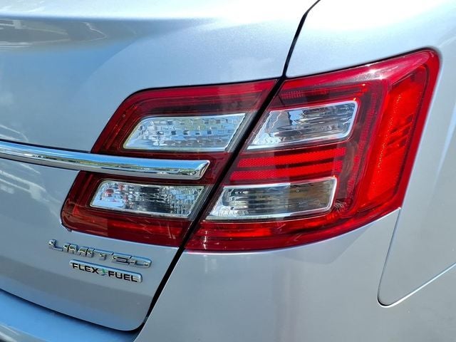2016 Ford Taurus Limited