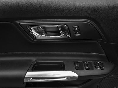 2016 Ford Mustang V6