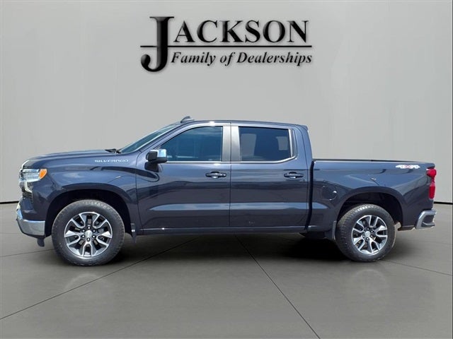 2023 Chevrolet Silverado 1500 4WD Crew Cab Short Bed LT with 2FL