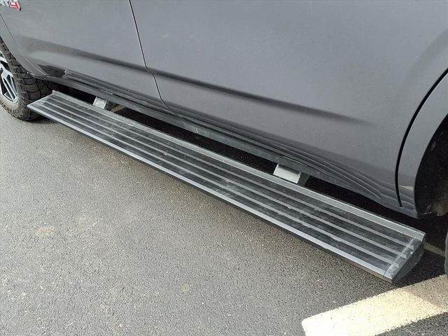 2021 GMC Yukon 4WD AT4