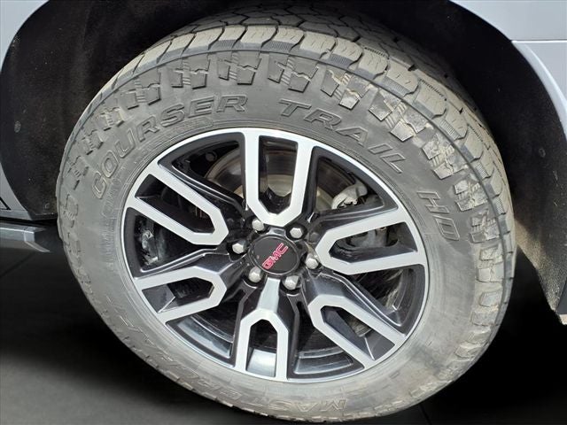 2021 GMC Yukon 4WD AT4