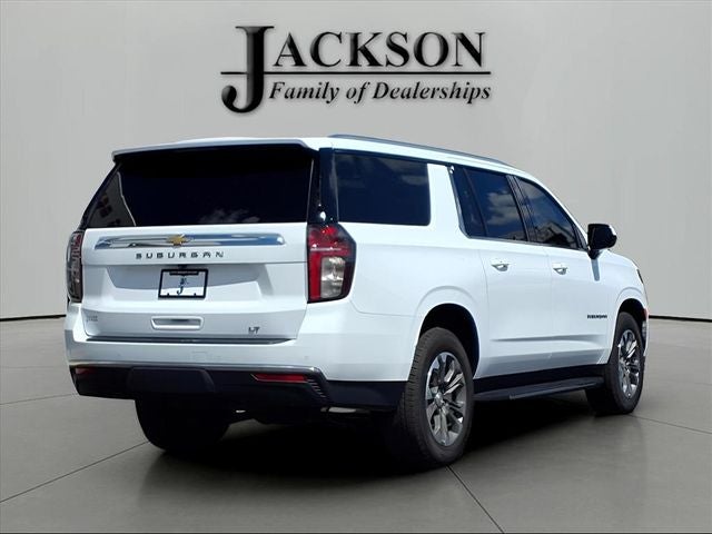 2021 Chevrolet Suburban 4WD LT