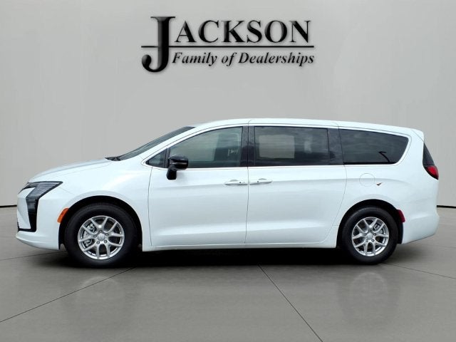 2027 Chrysler Pacifica PACIFICA SELECT