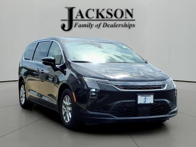 2027 Chrysler Pacifica PACIFICA SELECT