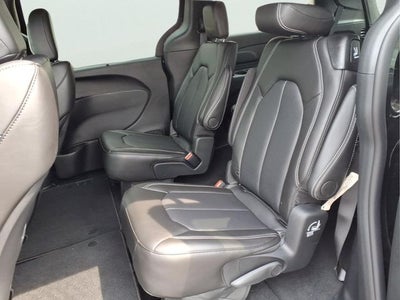 2027 Chrysler Pacifica PACIFICA SELECT