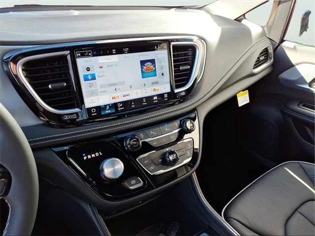 2026 Chrysler Pacifica PACIFICA LIMITED