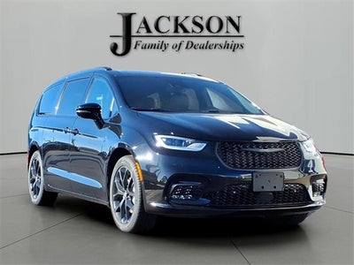 2026 Chrysler Pacifica PACIFICA LIMITED