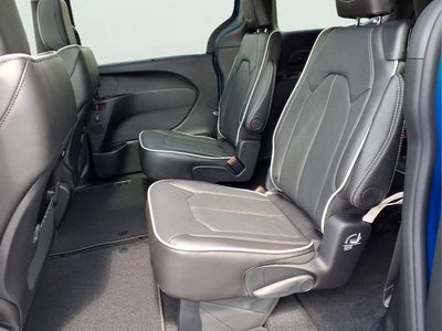 2027 Chrysler Pacifica PACIFICA LIMITED AWD