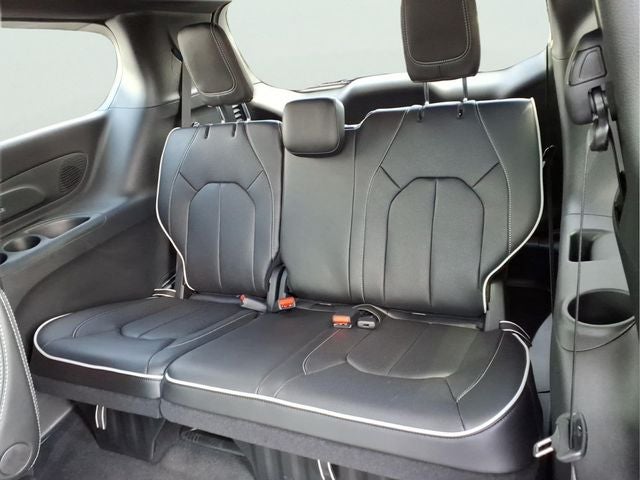 2027 Chrysler Pacifica PACIFICA LIMITED AWD