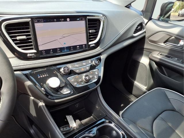 2027 Chrysler Pacifica PACIFICA LIMITED AWD