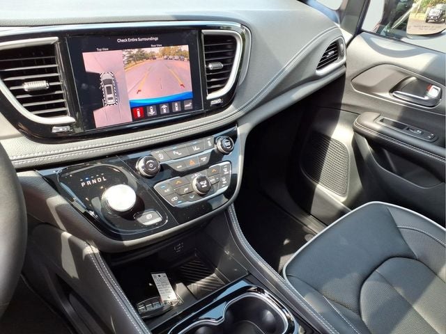 2027 Chrysler Pacifica PACIFICA LIMITED AWD