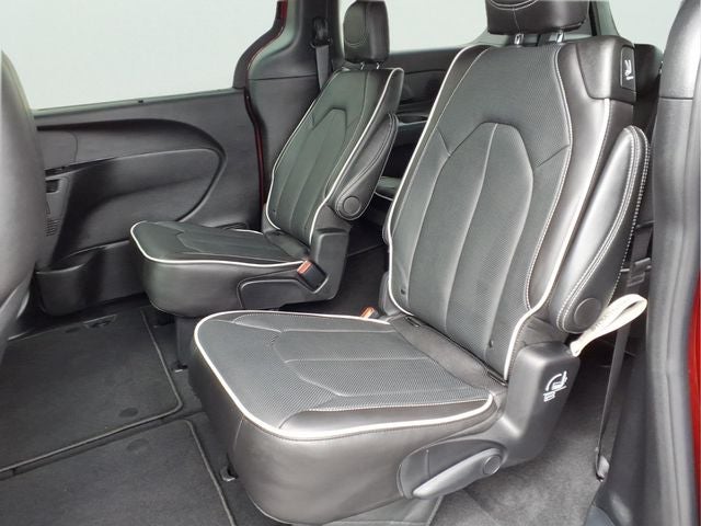 2027 Chrysler Pacifica PACIFICA LIMITED AWD