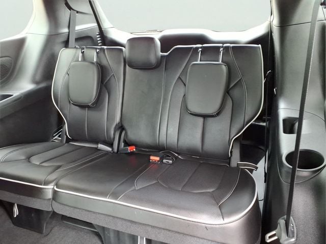 2027 Chrysler Pacifica PACIFICA LIMITED AWD