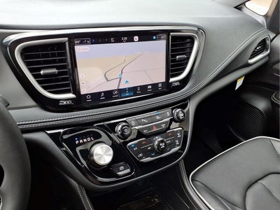 2027 Chrysler Pacifica PACIFICA LIMITED AWD
