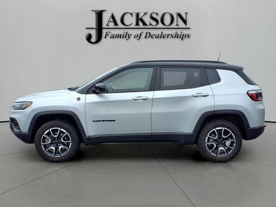 2025 Jeep Compass Trailhawk 4x4