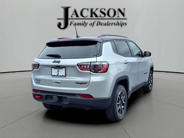 2025 Jeep Compass Trailhawk 4x4