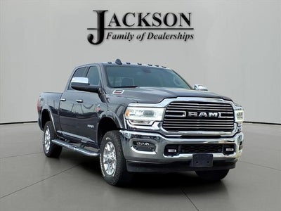 2022 RAM 2500 Laramie Crew Cab 4x4 6'4' Box