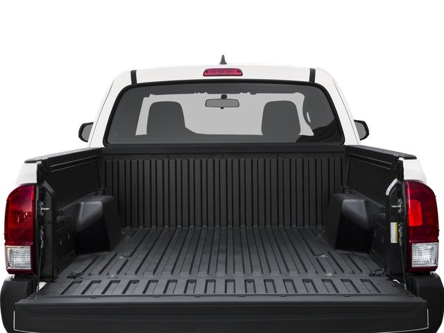2016 Toyota Tacoma SR