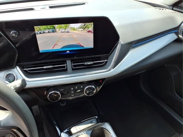 2025 Chevrolet Trax FWD LT