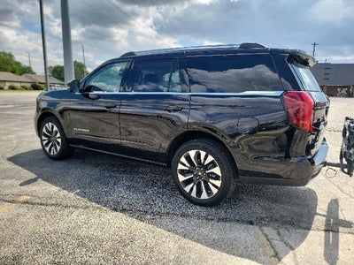 2025 Ford Expedition Platinum