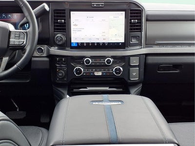 2025 Ford F-250SD Platinum