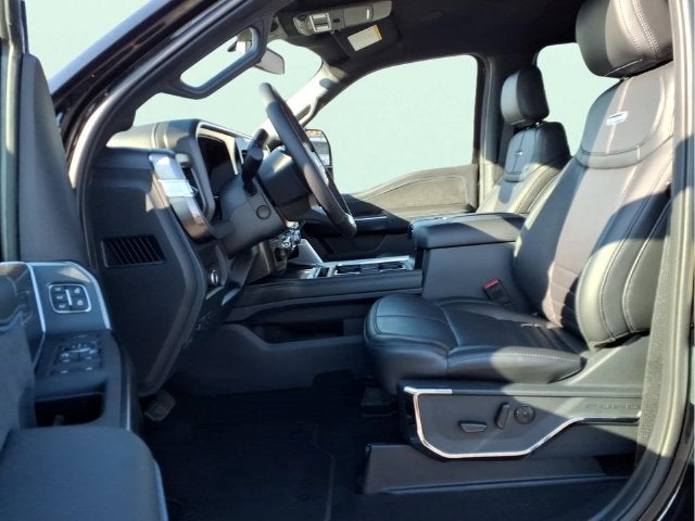 2027 Ford F-350SD Platinum
