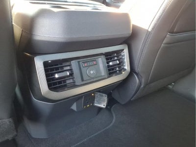 2027 Ford F-350SD Platinum