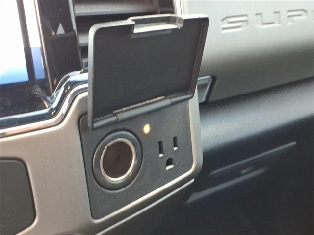 2022 Ford F-350SD Platinum