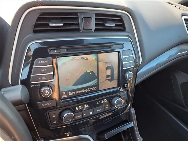 2023 Nissan Maxima SR