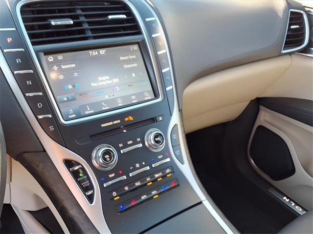 2020 Lincoln Nautilus Reserve