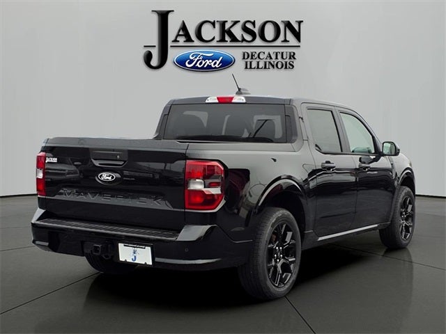 2025 Ford Maverick Lobo Standard