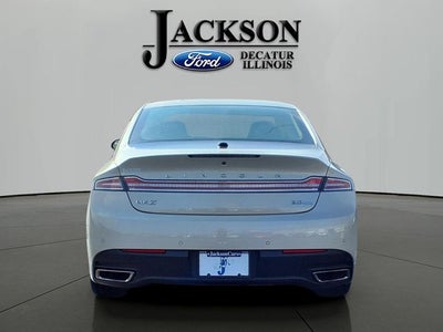 2015 Lincoln MKZ Base