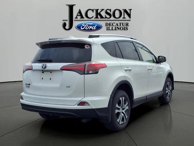 2018 Toyota RAV4 LE