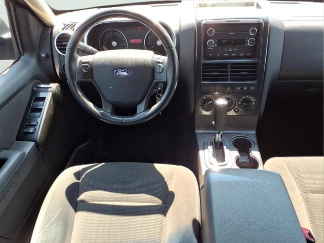 2010 Ford Explorer XLT