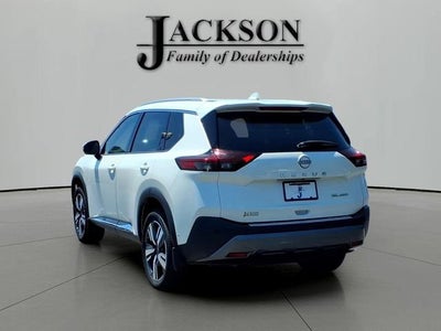 2023 Nissan Rogue SL
