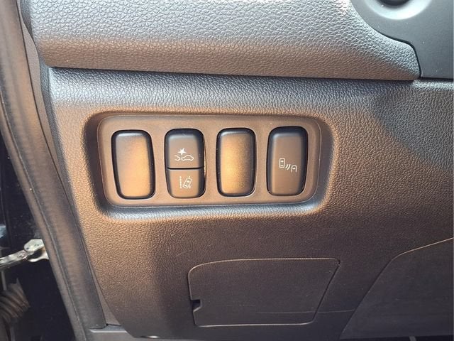 2024 Mitsubishi Outlander Sport S