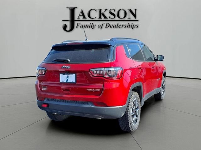 2025 Jeep Compass Trailhawk